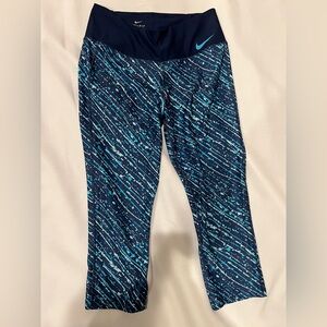 Nike Womens Teal and Navy Patterned Capri Leggings Athletic Size S